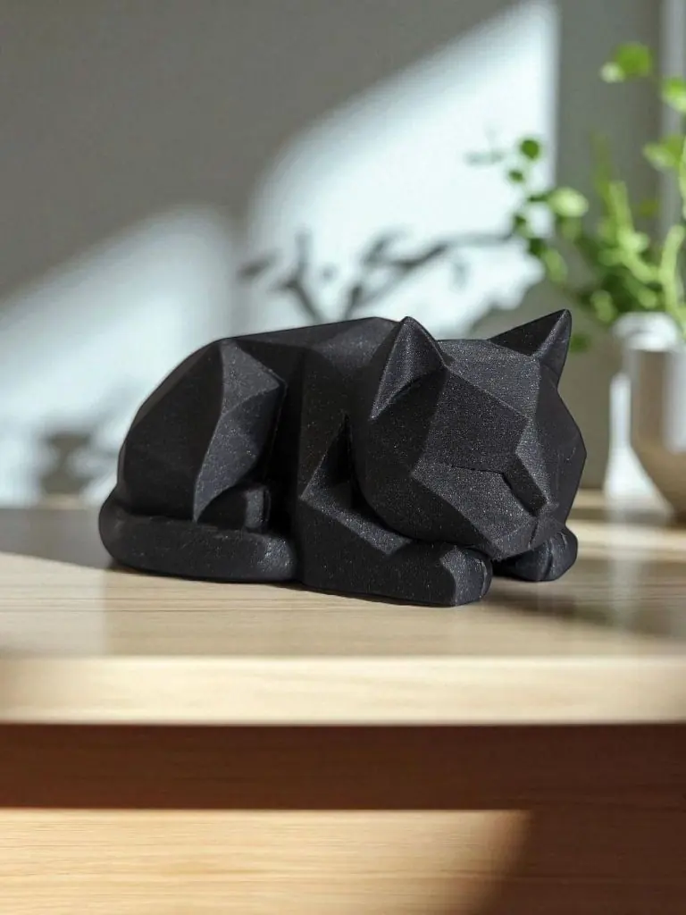 Siyah Minimalist Kedi Biblo